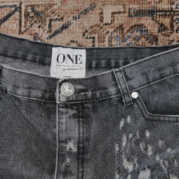 One Teaspoon Hawks - Picture 4 of 6